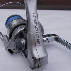 商談中　引渡し前【値下げ】釣り具　リール　小型　中古　シマノ製　スピニングリール2ケ　船釣り磯釣り　小物用の画像