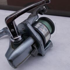 商談中　引渡し前【値下げ】釣り具　リール　小型　中古　シマノ製　スピニングリール2ケ　船釣り磯釣り　小物用の画像