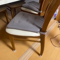 ダイニングテーブルセットの画像