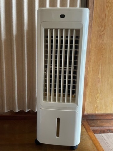 冷風扇　保冷剤2個つきます。