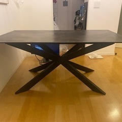 輸入家具　セラミックダイニングテーブル
