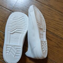 １４ｃｍ新品　通園シューズ　白　上履きの画像