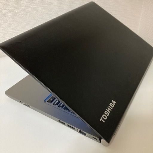 6世代i5 13.6インチ 東芝　PORTEGE
