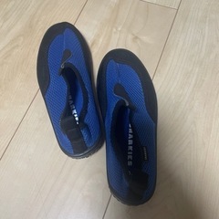 新品　未使用　ウォーターシューズ　20センチ