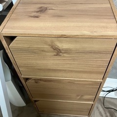 扉付きカラーボックス　もらってくださいの画像