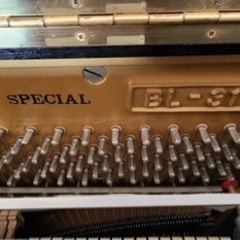 KAWAI アップライトピアノ　BL-31