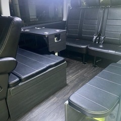 ほぼ新車ハイエースの画像