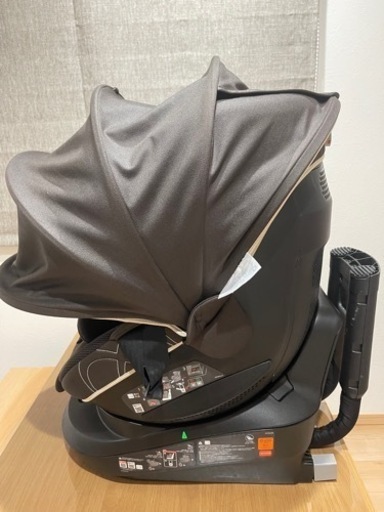 ISOFIX エールベベ上級モデル　０歳ー4歳　チャイルドシート