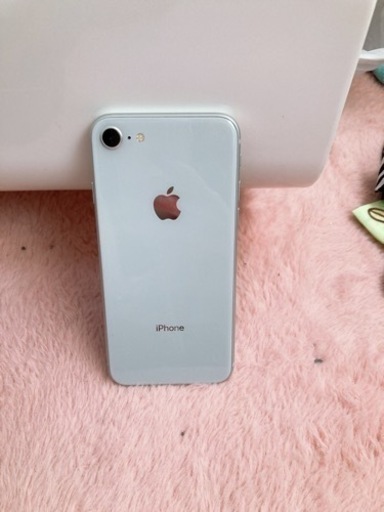 iPhone8 64GB SIMフリー完動品
