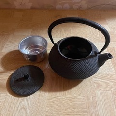 鉄瓶兼用急須 新アラレ 直火用 3型 320ml 茶こし付き南部鉄器の画像
