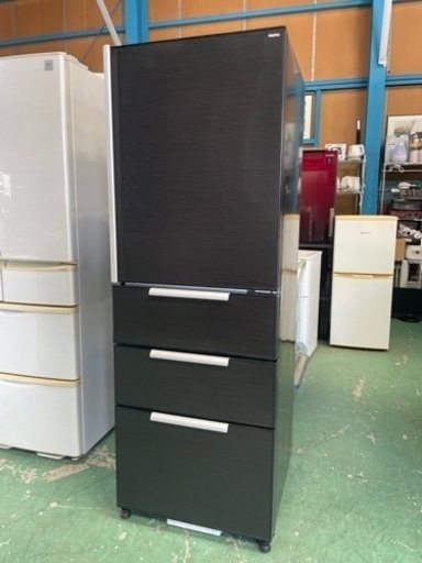 お話中☆値引き不可☆簡易清掃済☆中古品☆SHARP☆2011年製☆4ドア☆かっこいいブラック★まだまだ冷えます♪