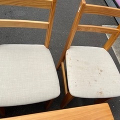 ダイニングテーブル 横幅118cm 奥行73cm 高さ73cm 椅子4脚の画像