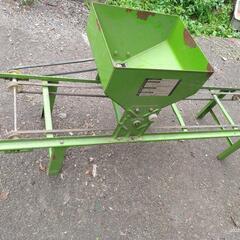 バラマキ機　種蒔き