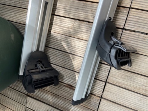 THULE エアロバー、フラッシュレール用フット