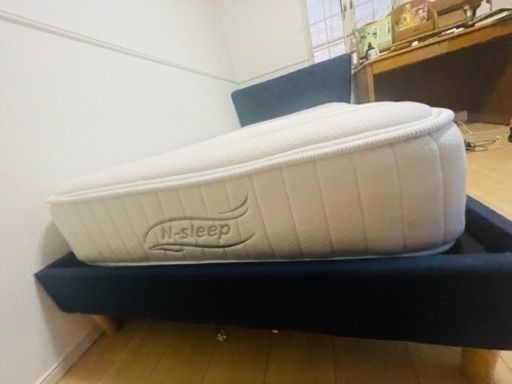 シングルベッド フレーム. マットレス付き