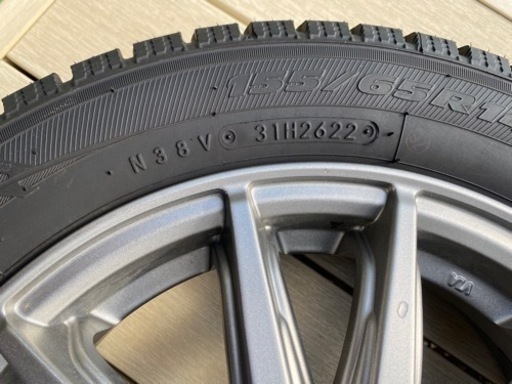 スタッドレスタイヤ　(TOYO)155/65/R14 1シーズンのみ使用
