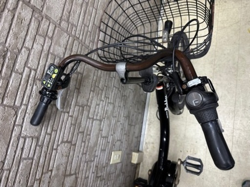 サマーSALE  東京23区配達無料　新基準　ヤマハ　パスバビー　Babby 12.8Ah リチウム 電動自転車 中古 503