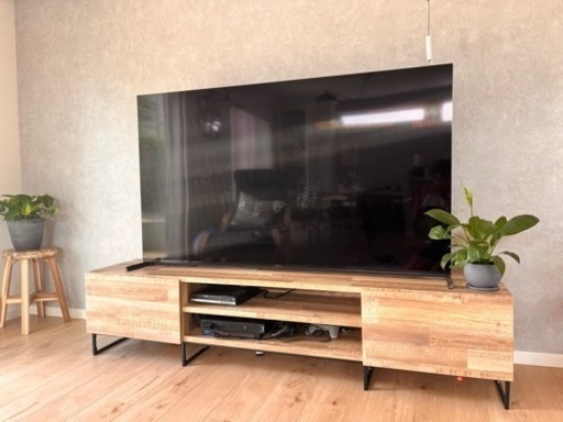 テレビボード180㌢