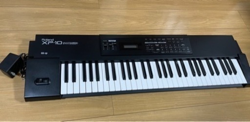 中古美品：Roland XP-10シンセサイザー　キーボード