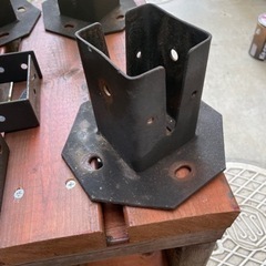 ウッドデッキ等に使う金具の画像