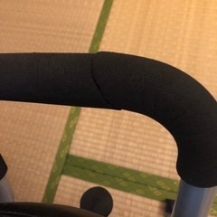 【7月中なら無料】パソコンデスクとパソコン作業用椅子の画像