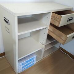 カラーボックス戸棚付の画像
