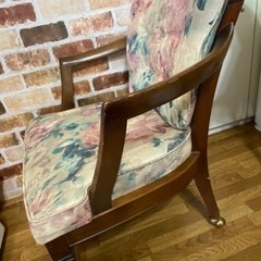 23日まで    あげます  椅子2脚    maruniの画像