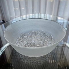 ガラスの器