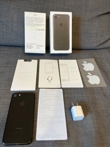 iPhone7 256GB ブラック☆付属品あり