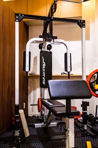 マルチステーションラック　自宅で本格的な筋トレができるホームジム　ワイルドフィットジム