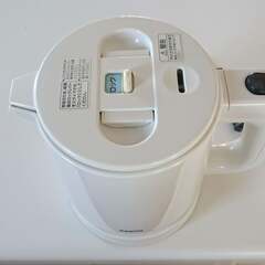 家電セット 冷蔵庫 電子レンジ 電気ケトル セラミックファンヒーター 電気蚊取り 生活雑貨いろいろの画像