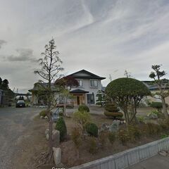 広々敷地の戸建て７SLDK！駐車場２台以上置けます！（車種により...