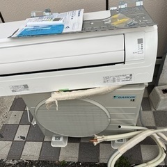 ＊ダイキン DAIKIN ルームエアコン AN22ZFNS-W 2022年製 おもに6畳用 リモコン 取説付き