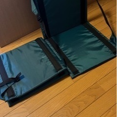 キャプテンスタッグ　折りたたみチェアマット　