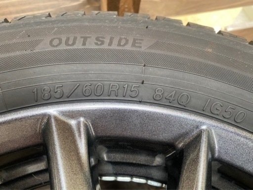 スタッドレス　タイヤホイール4セット185/60r15 YOKOHAMA ice GUARD IG50