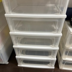 衣装ケースの画像