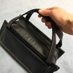 美品レディースバッグ黒　綺麗目です