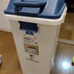 ごみ箱 幅32.5cm×奥行38.5cm×高さ61cm