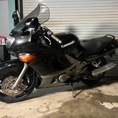 Kawasaki ZZR400 N 整備抜群　車検ほぼ2年の画像