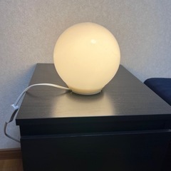 IKEA テーブルランプ　あげますの画像