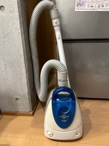 東芝　ヘッドのない掃除機
