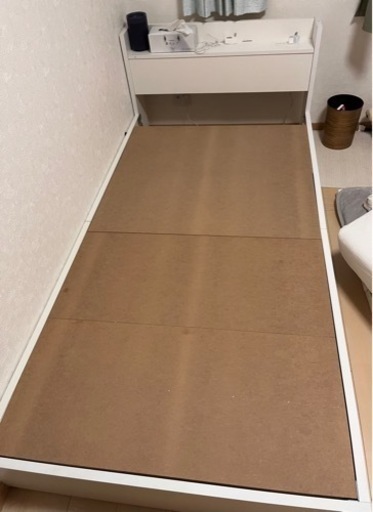 収納付きシングルベッド