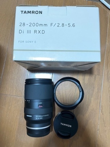 レンズ tamron 28-200mm sony e