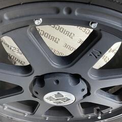 【この週末引き取りでさらに値引き】破格★XTREME-J エクストリームJ XTREME-J 18 x 8.0  +　yokohama ice guard 285/60Ｒ18の画像