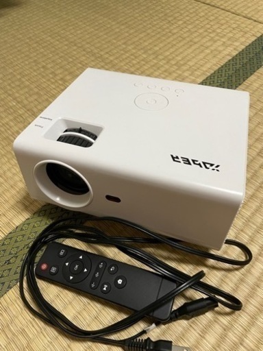 値下げ‼️ プロジェクター　未使用
