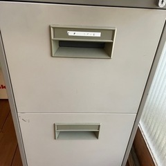 オフィス用キャビネット　玄関まで取りに来てくれる方　再募集