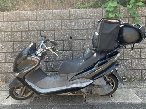 【取引中】マジェスティ125cc自賠責7年11月迄　Uber eats配達に使えます！