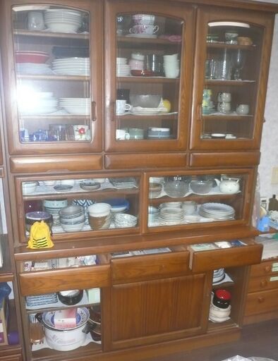 家具（食器棚）大型