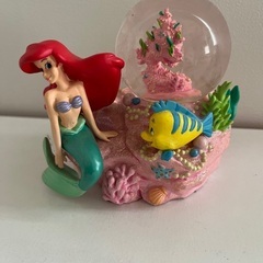 Pink アリエルスノードームの画像