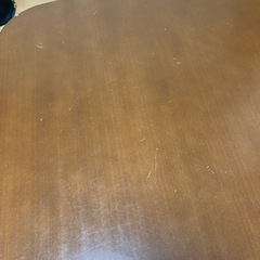正方形テーブルの画像